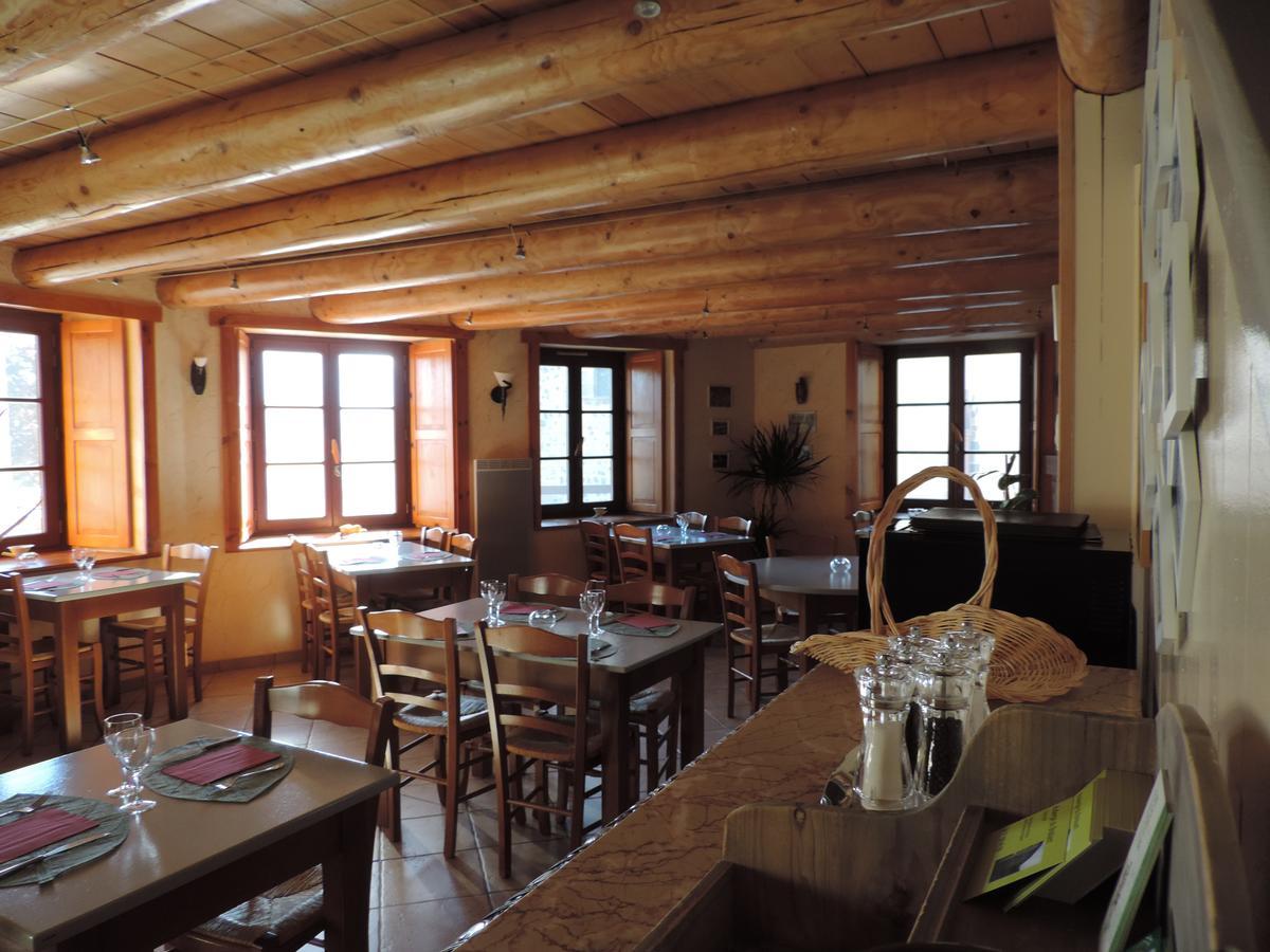 Auberge Du Brabant Chez Titof Roche-en-Regnier Eksteriør bilde