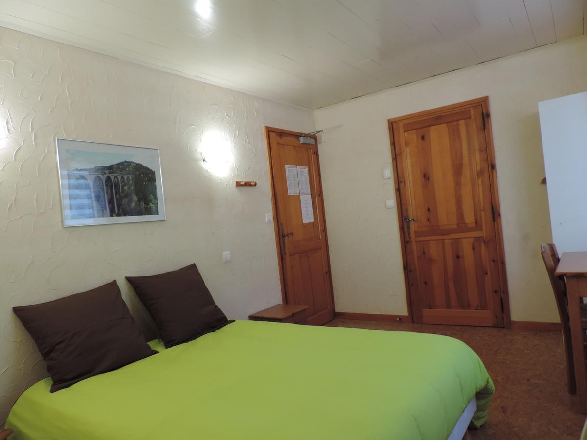 Auberge Du Brabant Chez Titof Roche-en-Regnier Eksteriør bilde